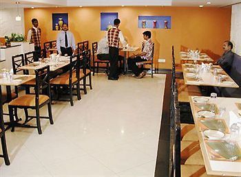 Rajdhani Hyderabad Luaran gambar