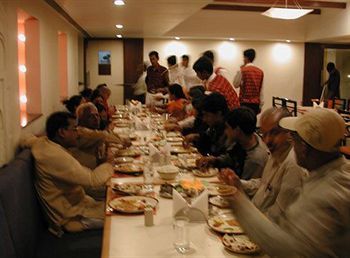 Rajdhani Hyderabad Luaran gambar